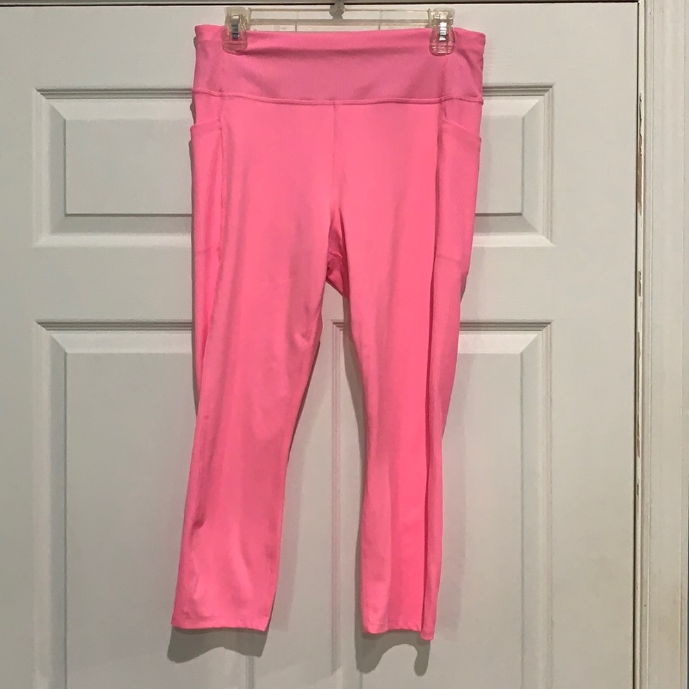 Hot Pink Workout Capris W Pockets Size Large 12/14